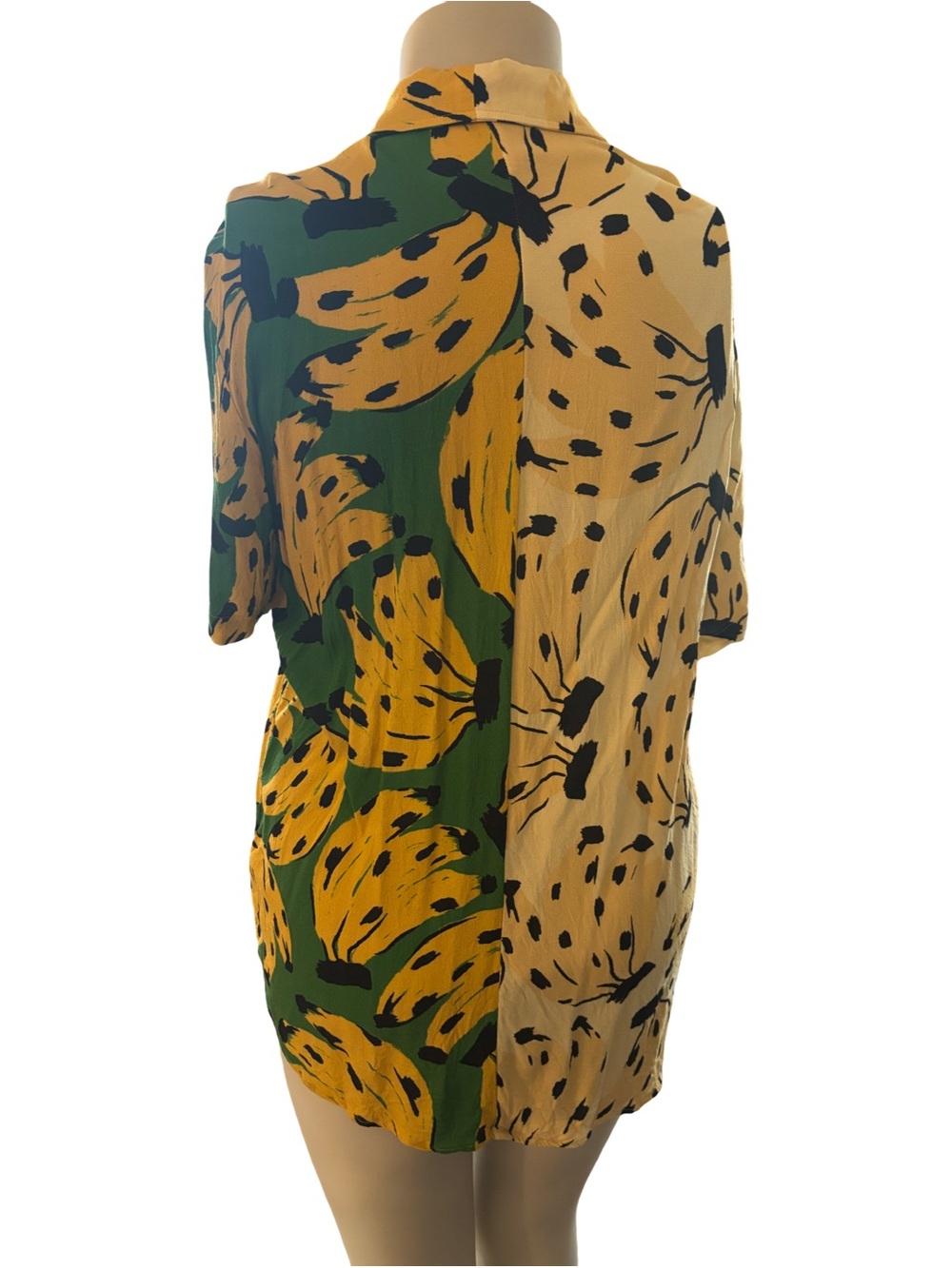 FARM Rio Yellow & Green Banana-Print Button-Down Shirt - Picture 3 of 4